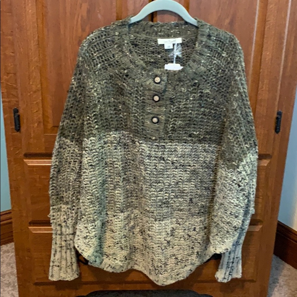 Poncho sweater
